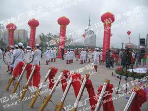 軍樂(lè)隊(duì)、氣柱、彩炮